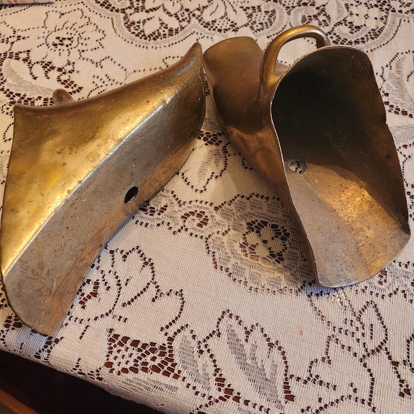 Brass Stirrups, Conquistador, Peruvian, South American, Vintage Equestrian Decor - Picture 7 of 7